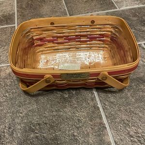 Holiday cheer longaberger basket